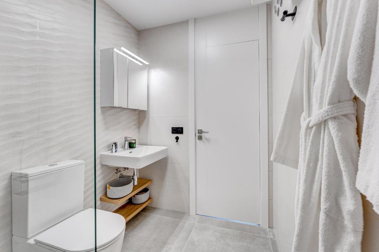 Modern New Apartment Las Terrazas De Costa Adeje. Heated Pool, Big Terrace And Private Parking מראה חיצוני תמונה