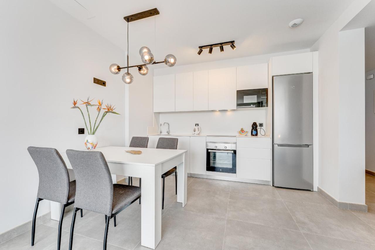 Modern New Apartment Las Terrazas De Costa Adeje. Heated Pool, Big Terrace And Private Parking מראה חיצוני תמונה
